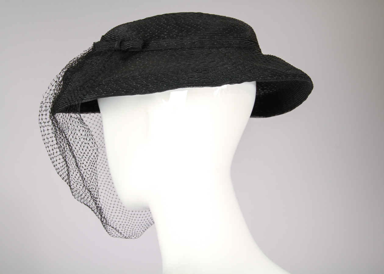 Women's Vintage Hattie Carnegie Hat with Attached Veil