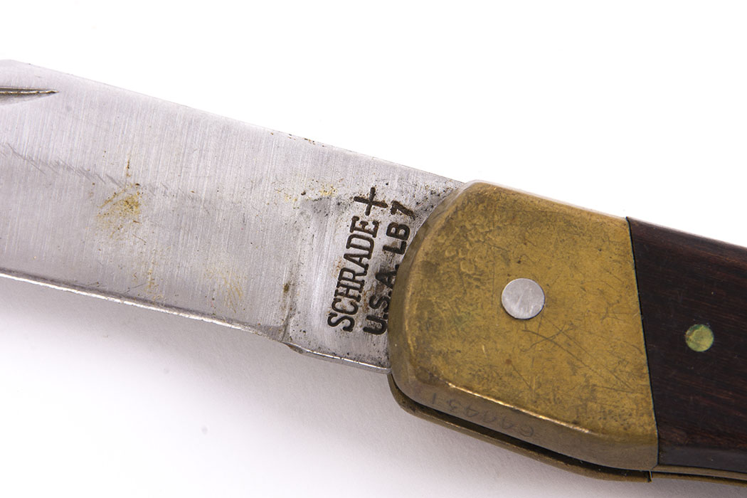 Schrade LB7 Uncle Henry Bear Paw Lockback Folding Knives Pair