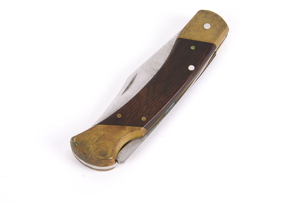 Schrade LB7 Uncle Henry Bear Paw Lockback Folding Knives Pair