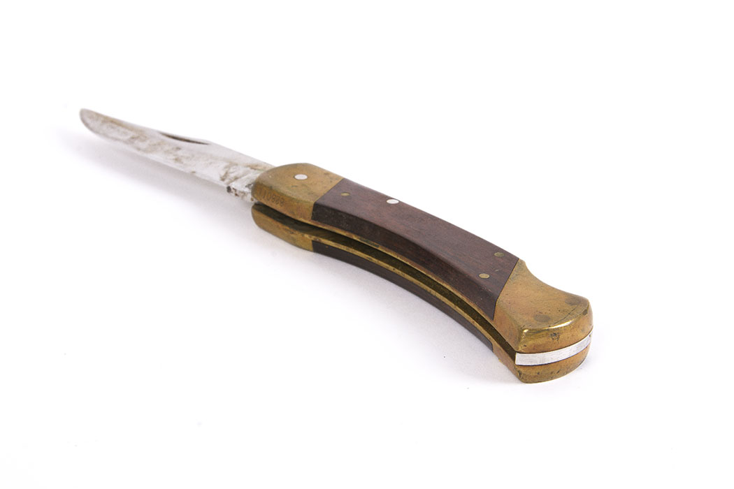 Schrade LB7 Uncle Henry Bear Paw Lockback Folding Knives Pair