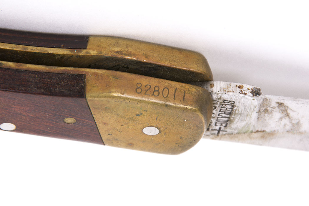 Schrade LB7 Uncle Henry Bear Paw Lockback Folding Knives Pair