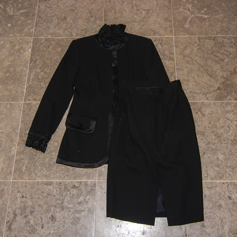 Women's Bill Blass Wool Suit