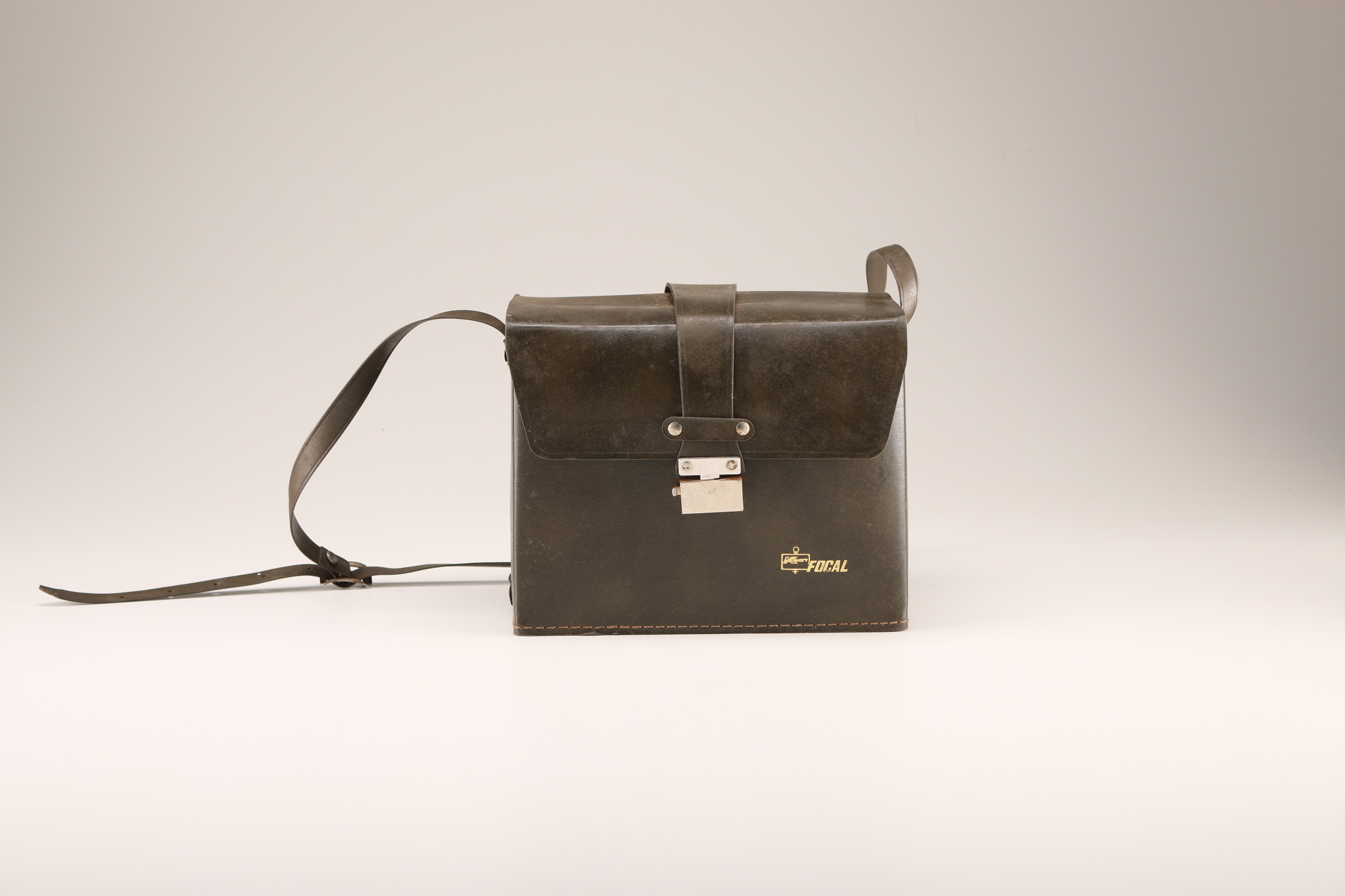 Polaroid Land Camera Square Shooter With Accessories