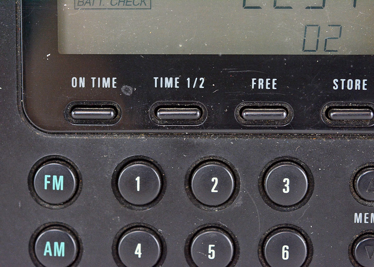 Grundig YV 400 Shortwave Receiver