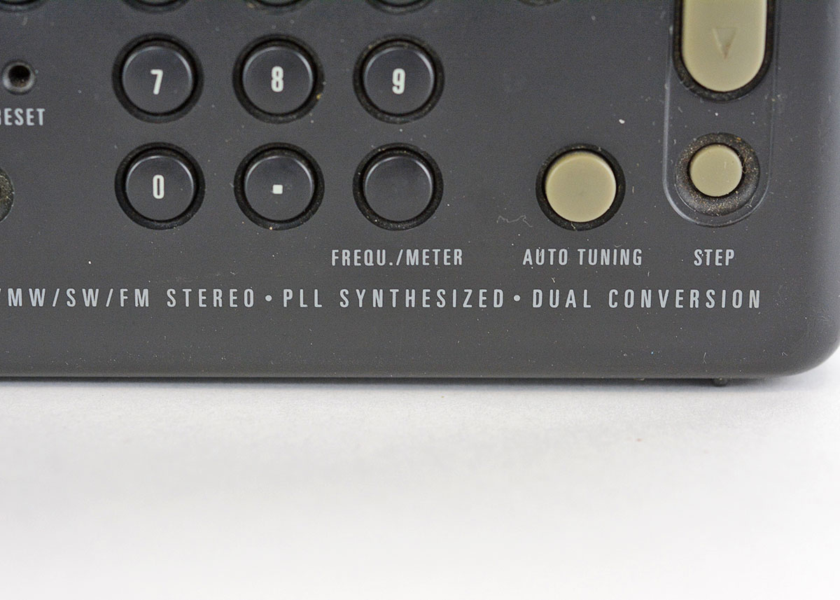 Grundig YV 400 Shortwave Receiver