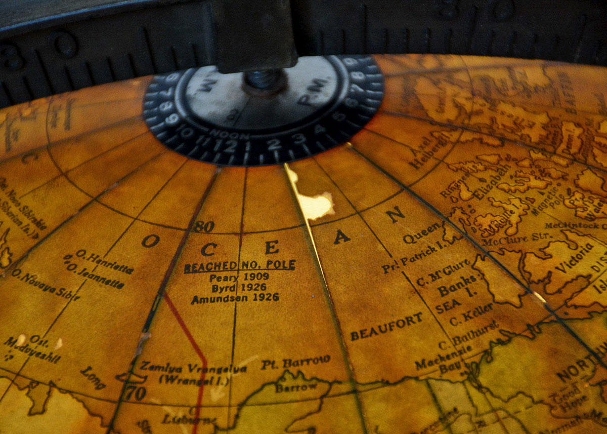 1960s Butler Illuminated Globe with Wooden Stand