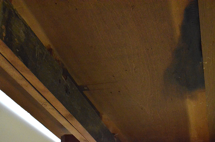 Antique Shaker Style Drop Leaf Dining Table