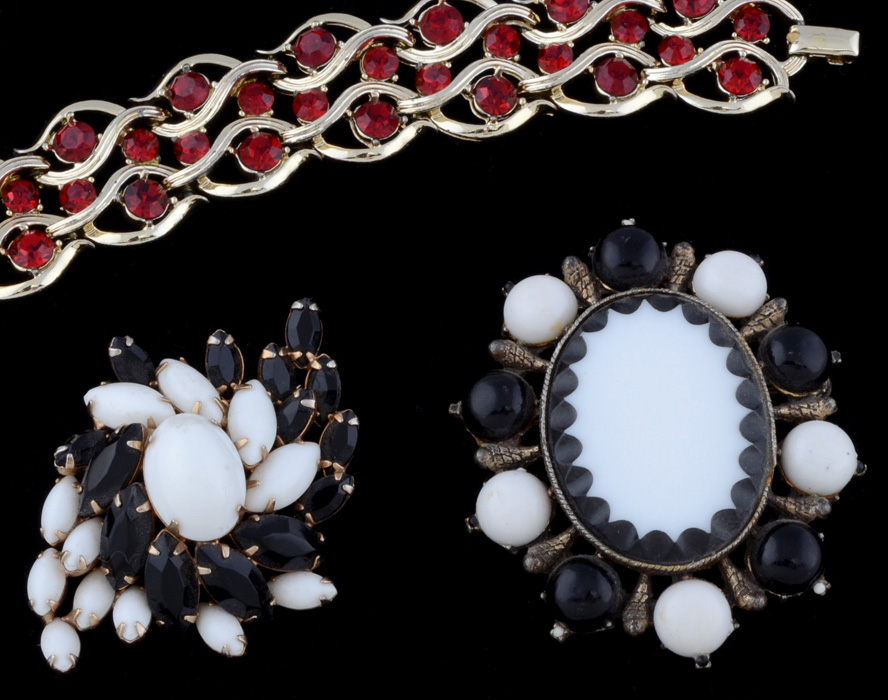 Vintage Costume Jewelry Including Weiss and Kramer