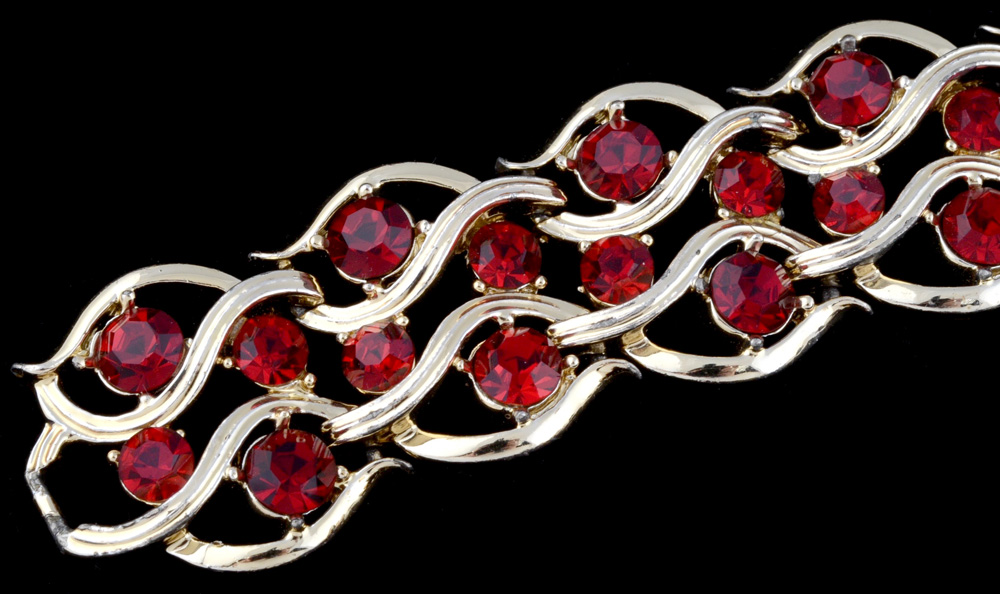 Vintage Costume Jewelry Including Weiss and Kramer