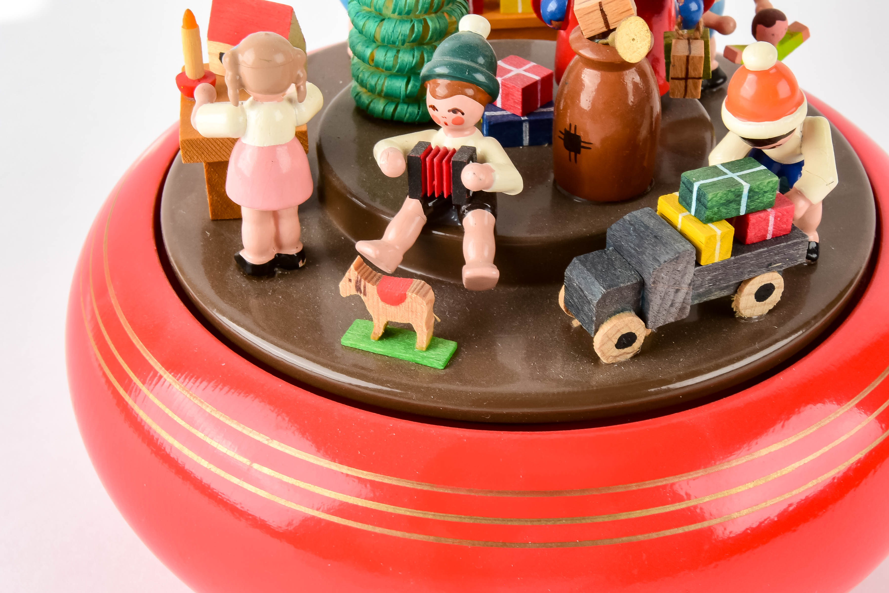 Erzgebirgische Volkskunst Music Box