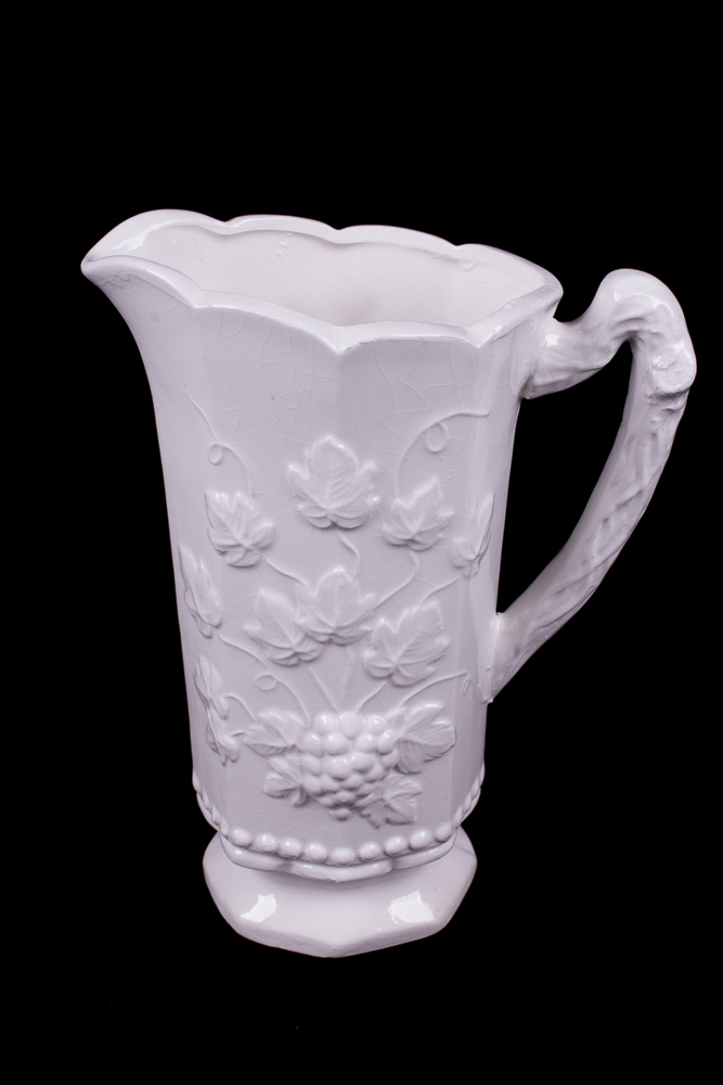 White Ceramic Tableware