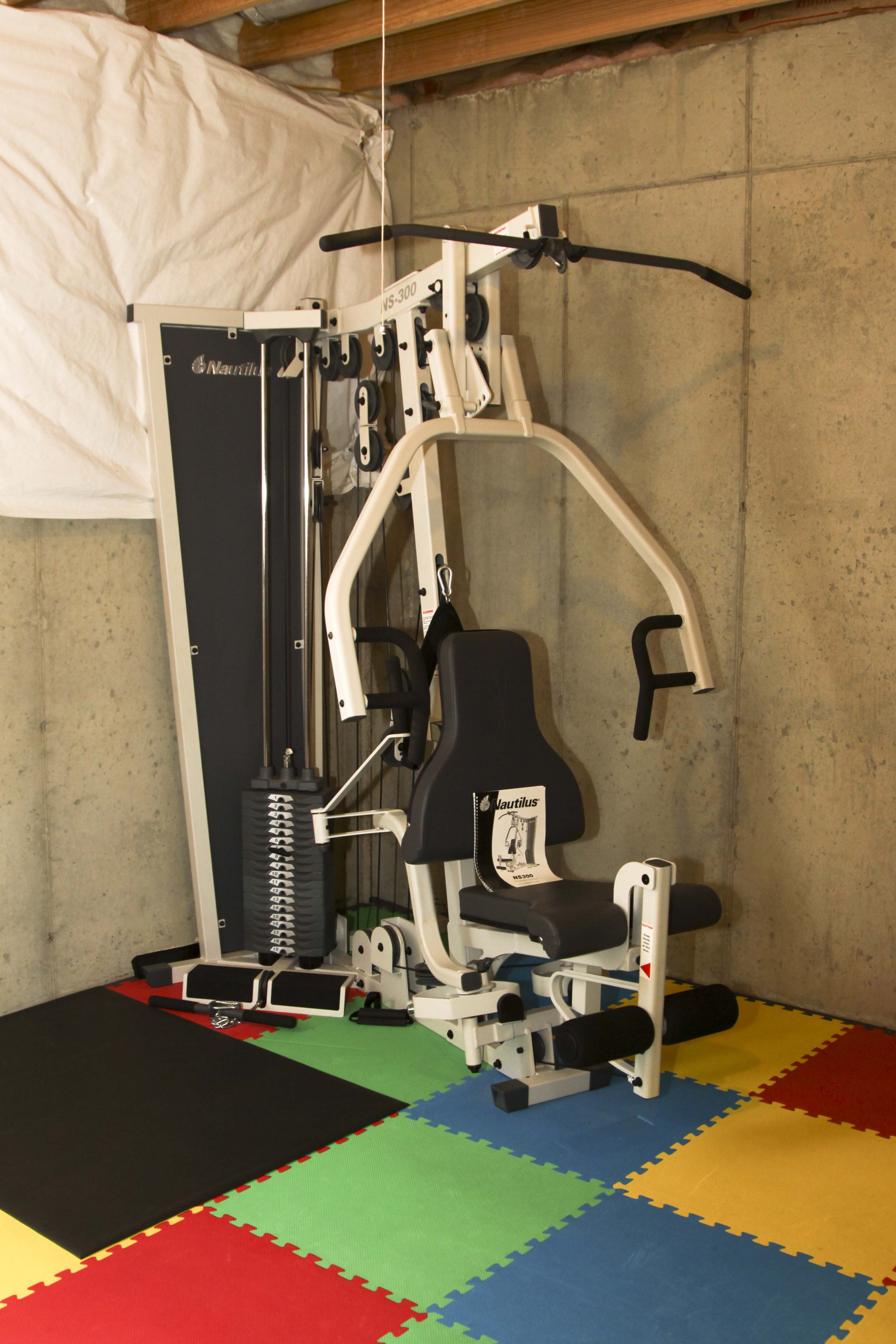 Nautilus NS300 Home Gym