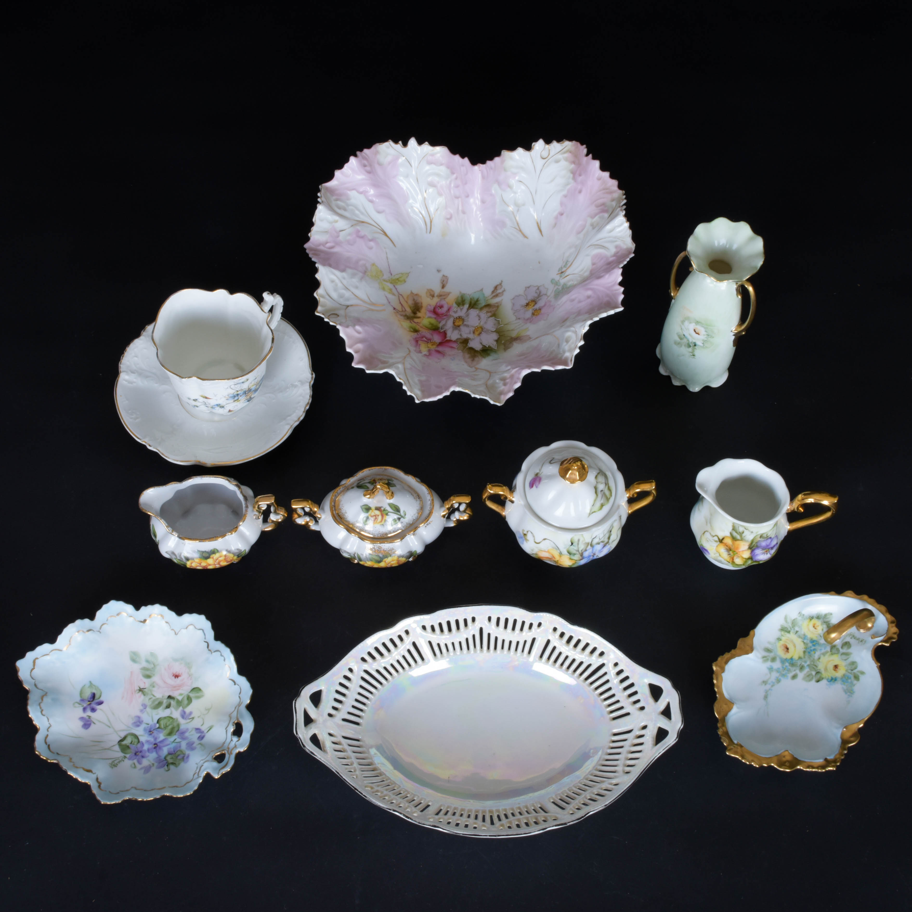 Collection of Frilled China