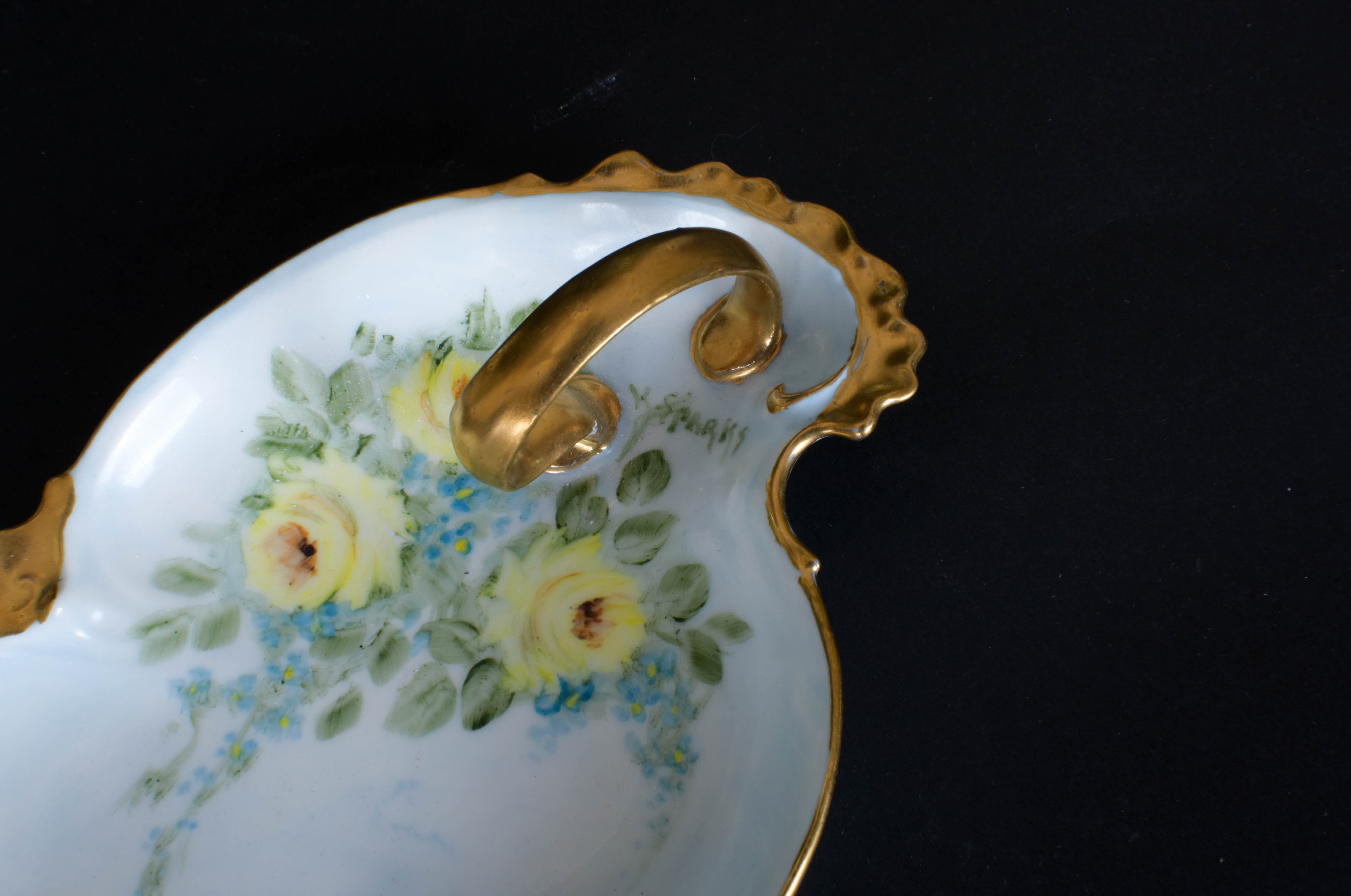 Collection of Frilled China