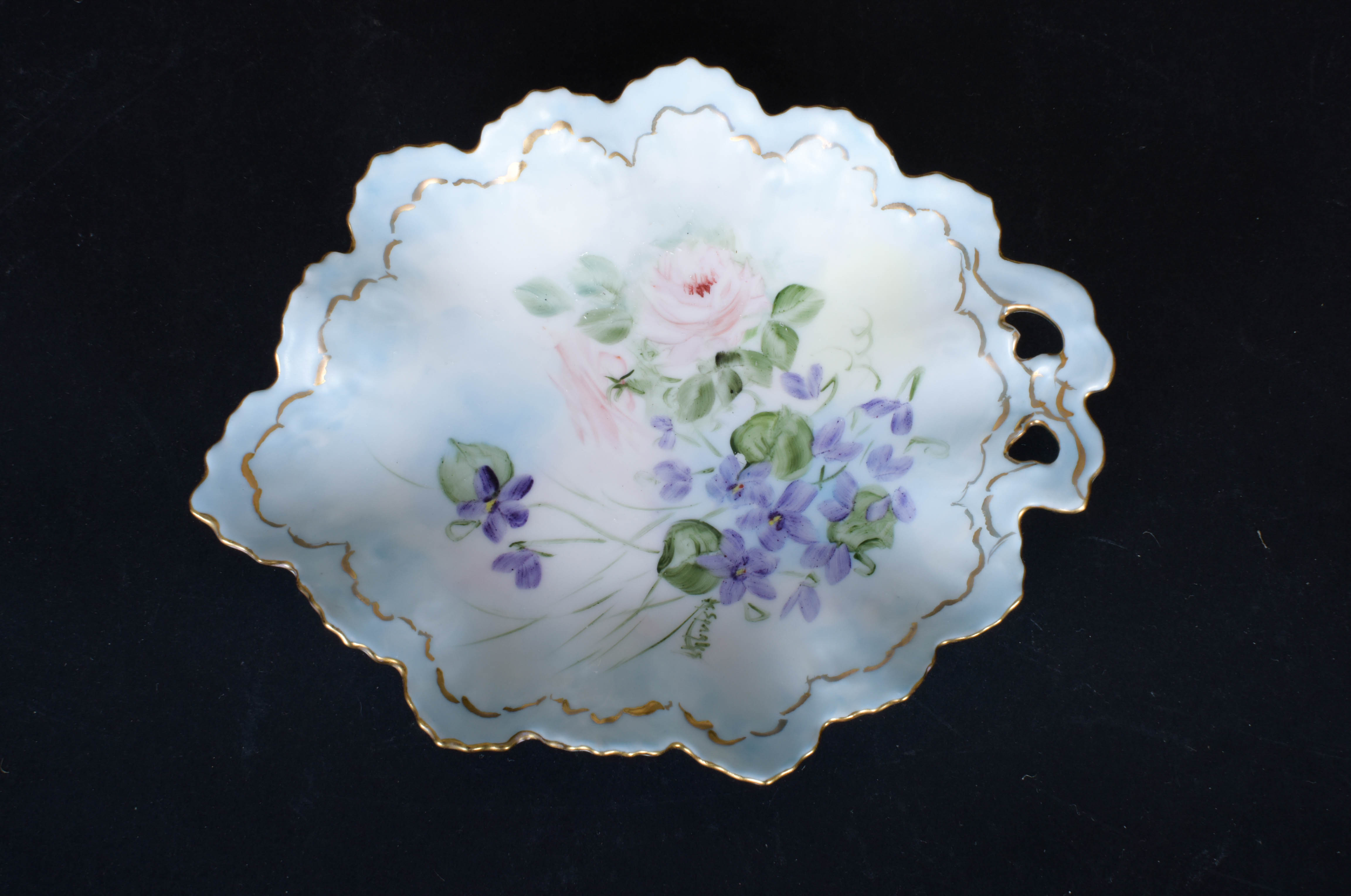 Collection of Frilled China