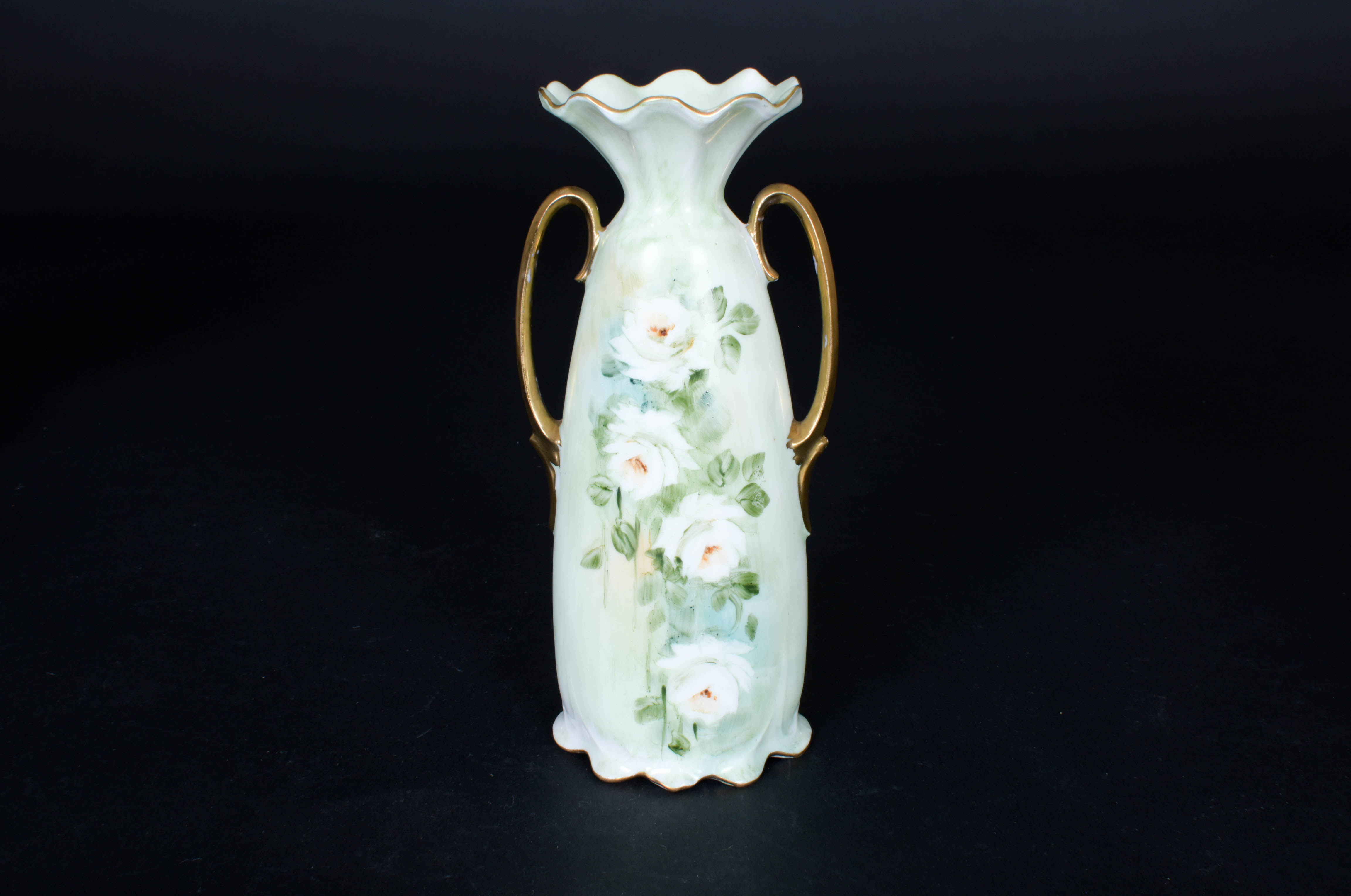 Collection of Frilled China