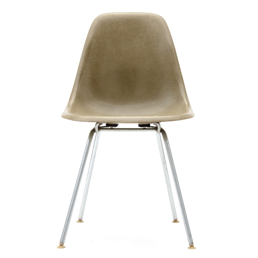 Gray Eames Shell Chair by Herman Miller