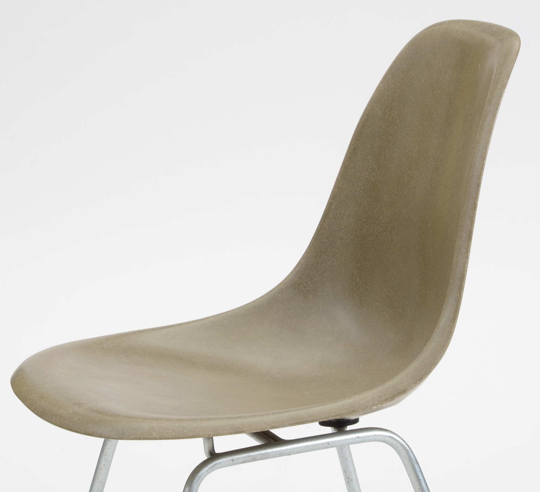 Gray Eames Shell Chair by Herman Miller