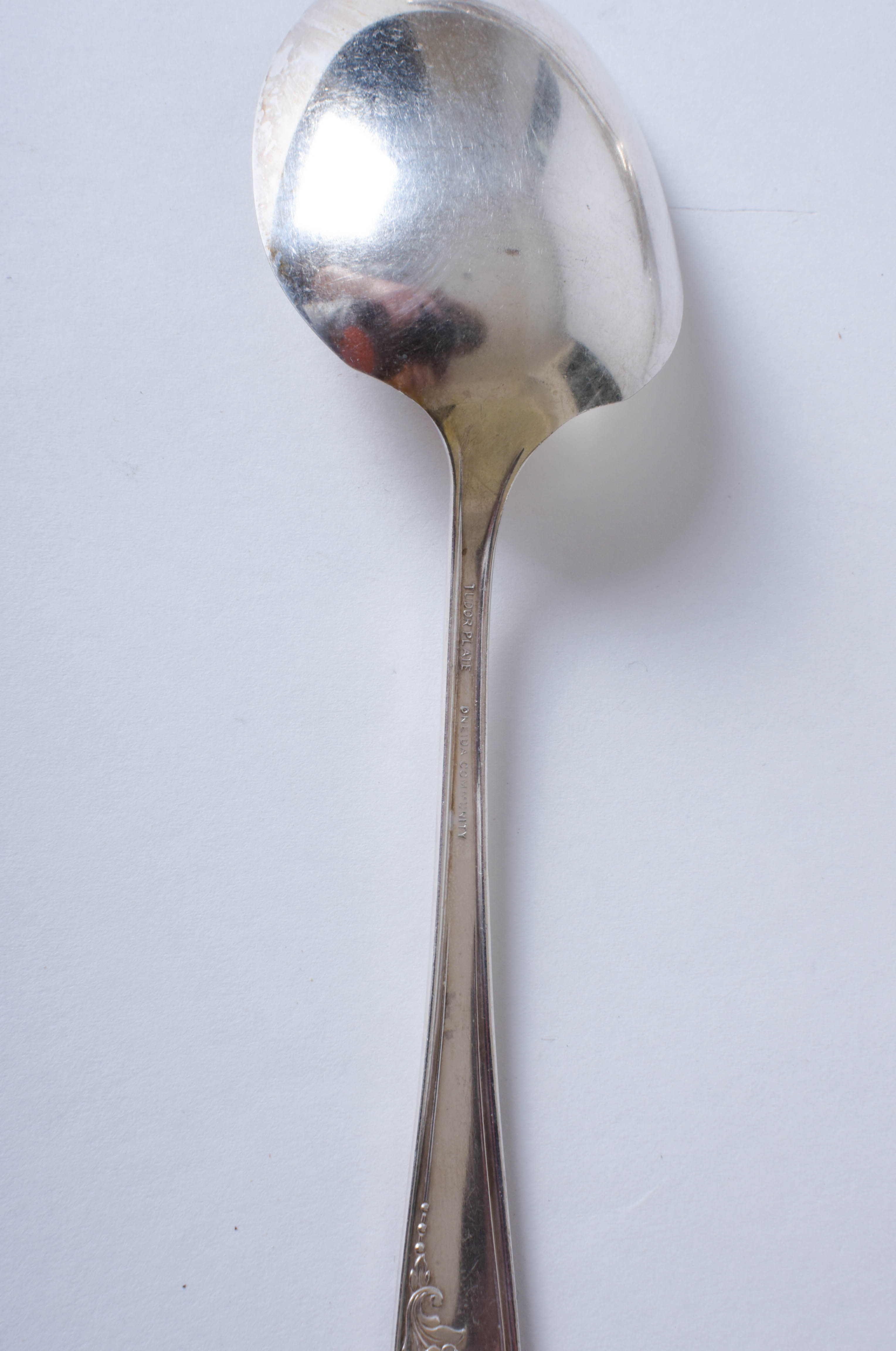 Collection of Vintage Tudor Plate "Queen Bess II Oneida Flatware