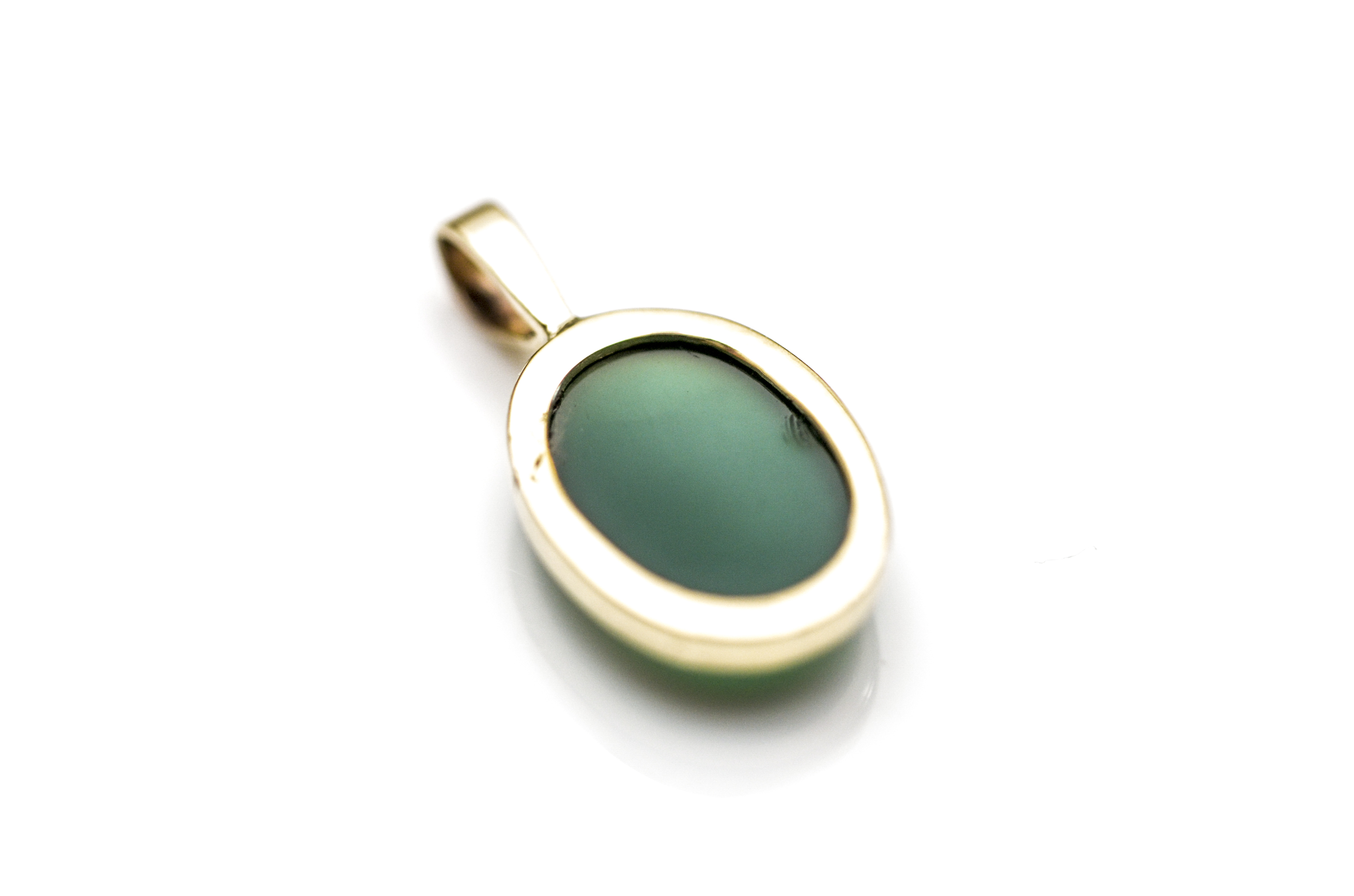 14K Yellow Gold and Chalcedony Pendant