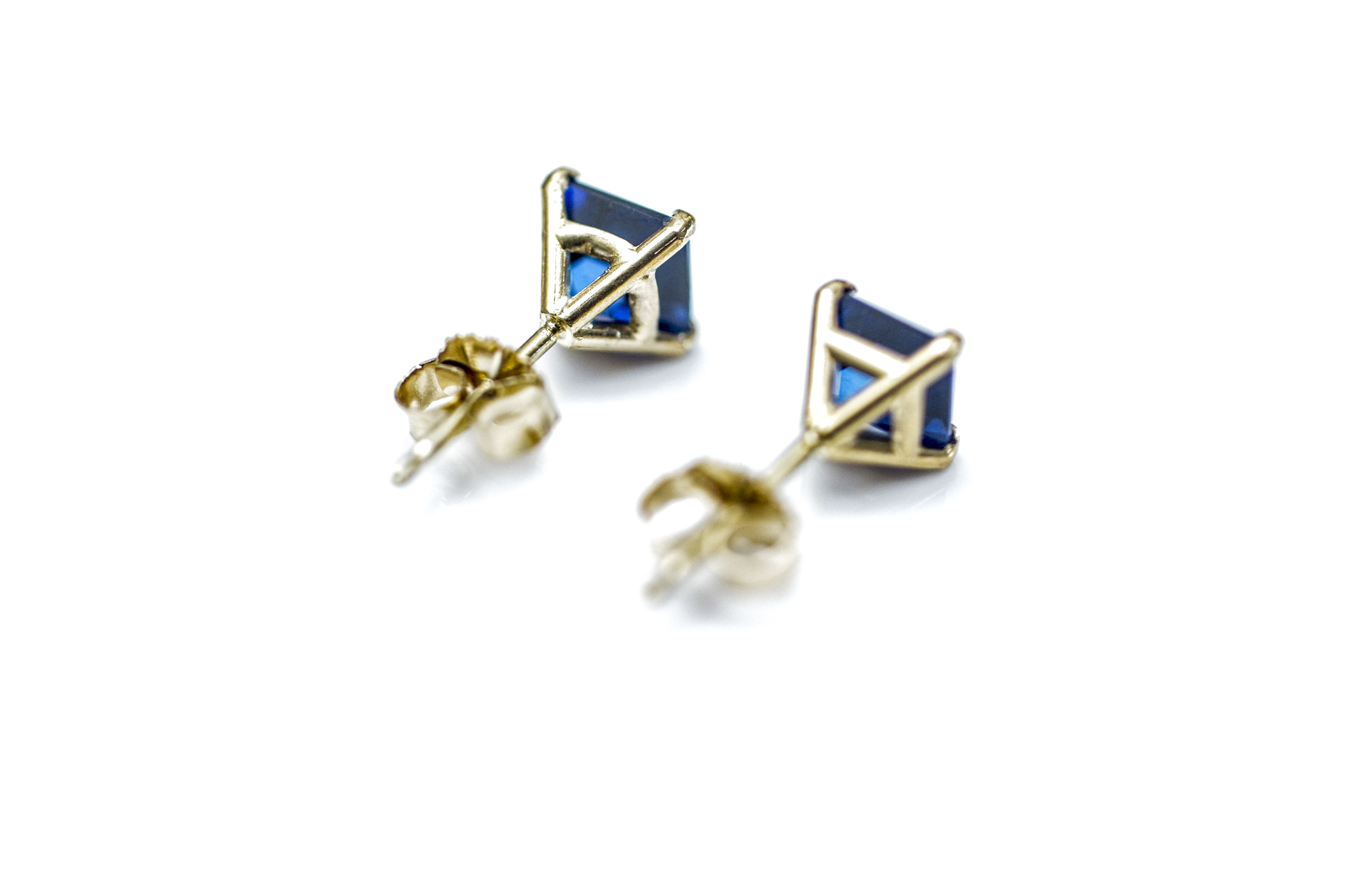 14K Yellow Gold and and Blue Synthetic Sapphire Earrings