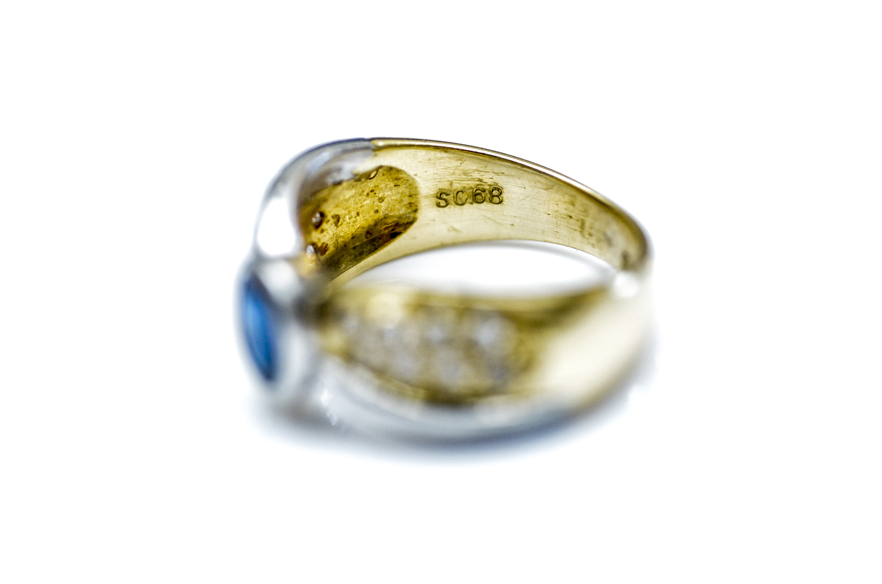 18K Yellow Gold and Platinum, Sapphire and Diamond Ring
