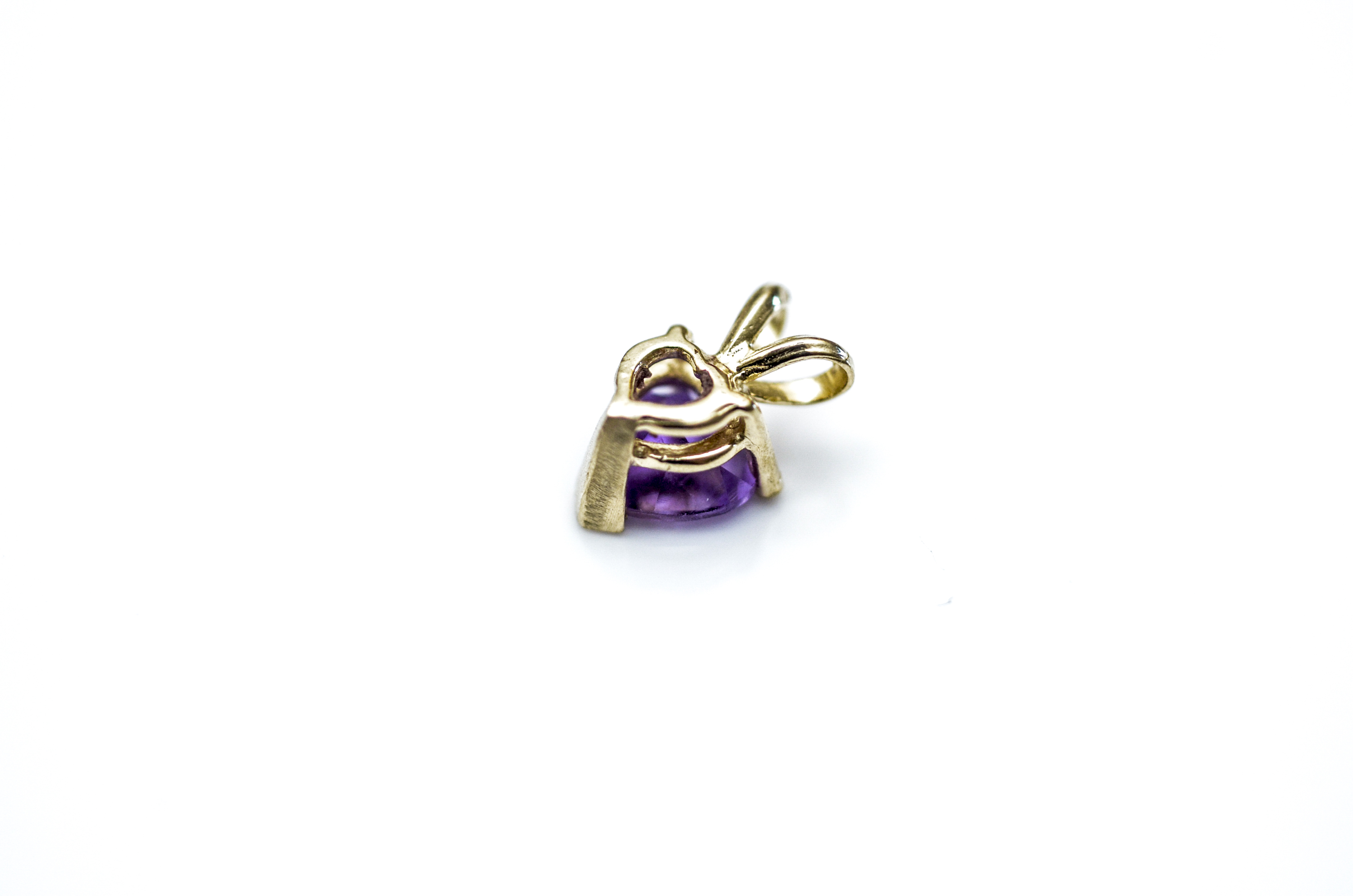 14K Yellow Gold and Amethyst Pendant