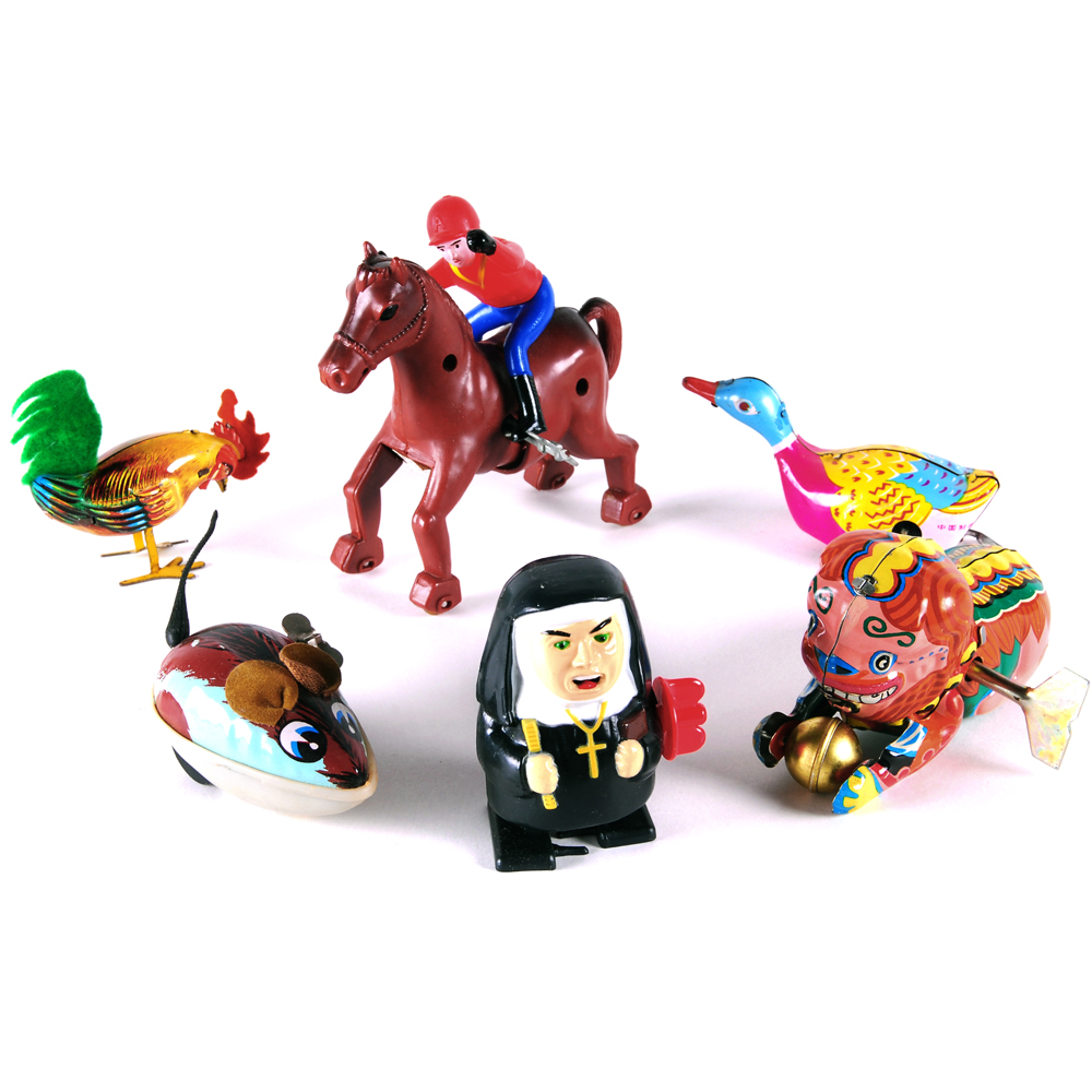 Assortment of Wind Up Toys