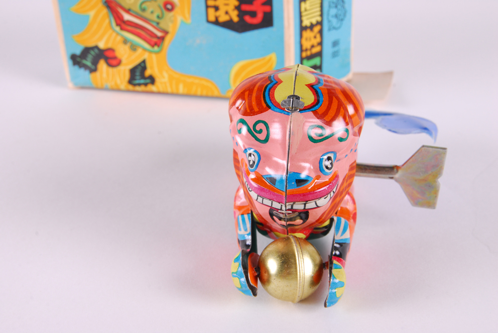 Assortment of Wind Up Toys