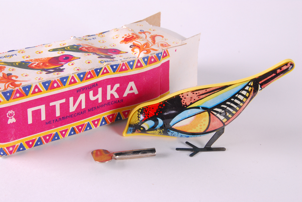 Assortment of Wind Up Toys