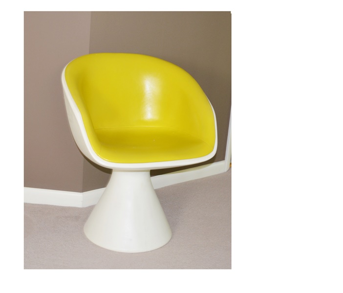 Mid Century Modern Maurice Burke Style Fiberglass Mushroom Chair