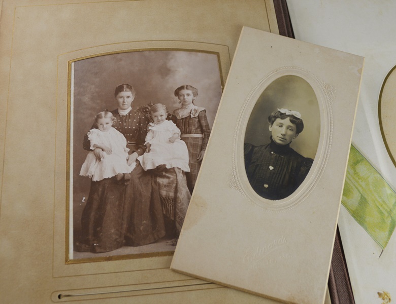 Antique Photograph Album With Many Portraits and Old Photoss