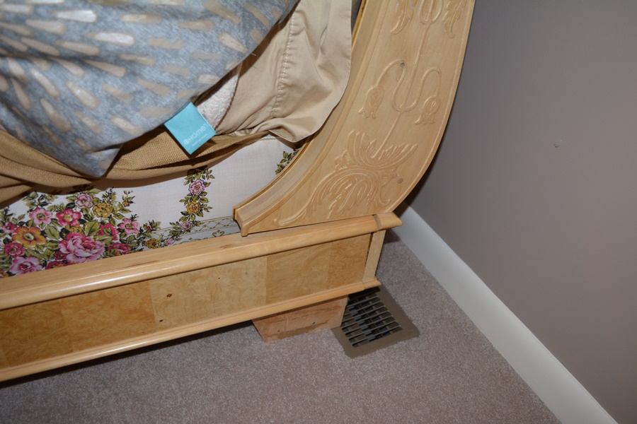 Henredon Furniture Charles X Collection King Sleigh Bed