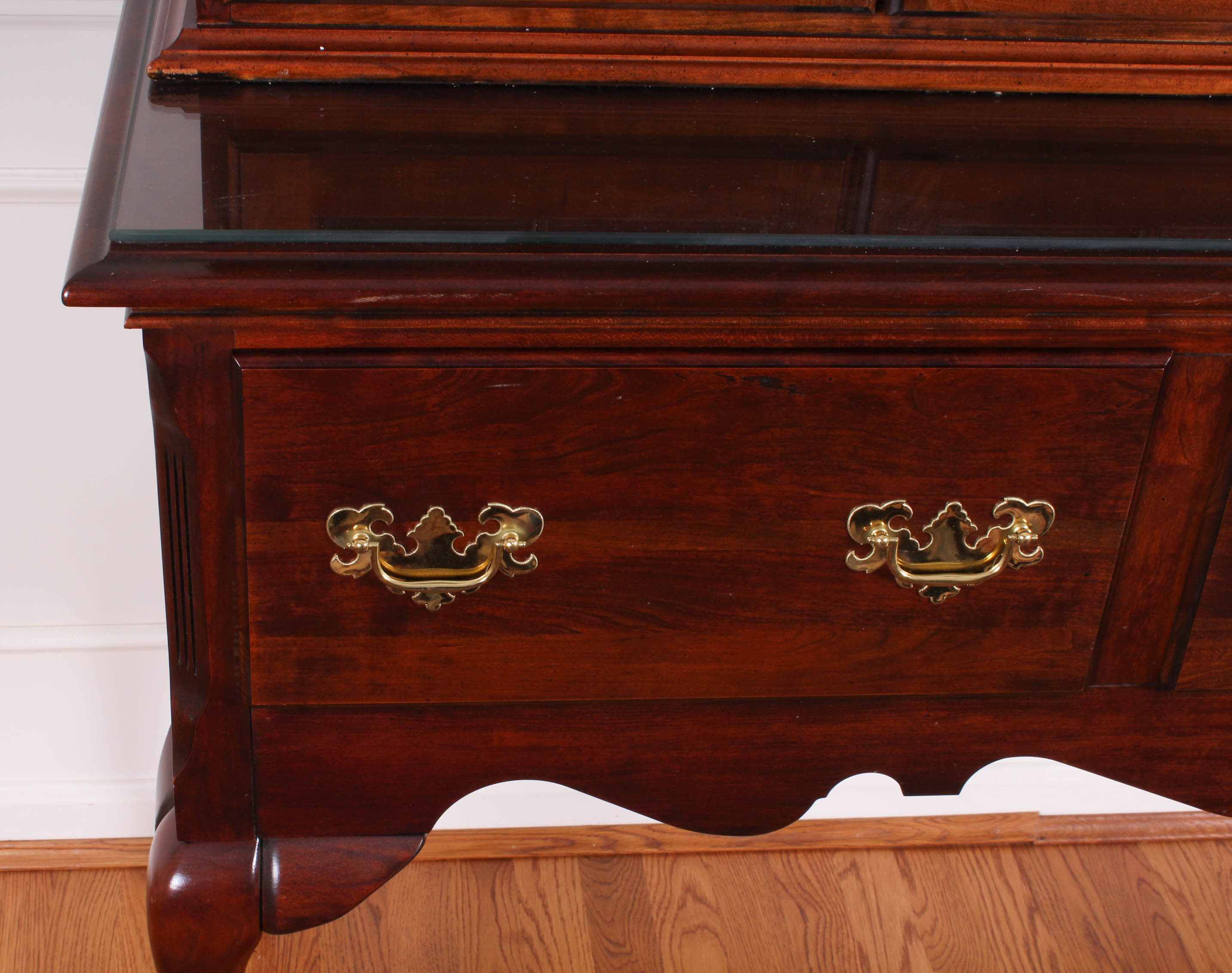 Queen Anne Style Sideboard with China Cabinet