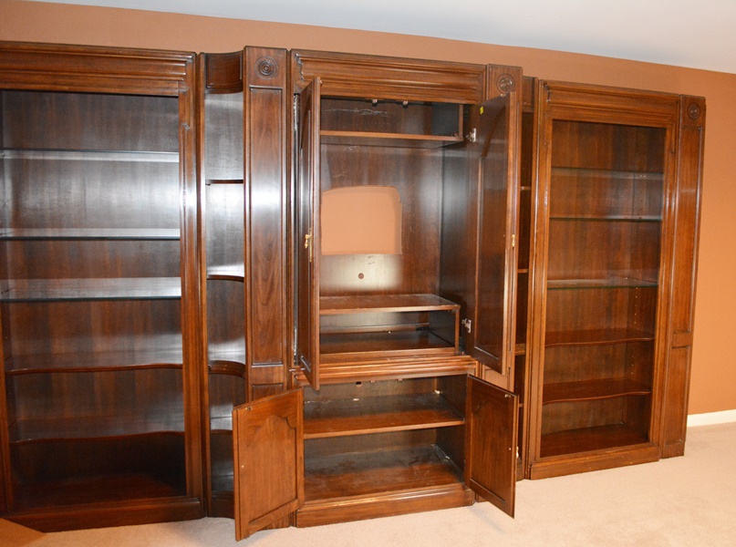 Harden Furniture Modular Seven Piece Wall System/Entertainment Center