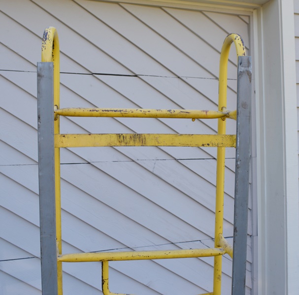 Steel Construction Appliance Hand Truck with Manual Ratchet Strap