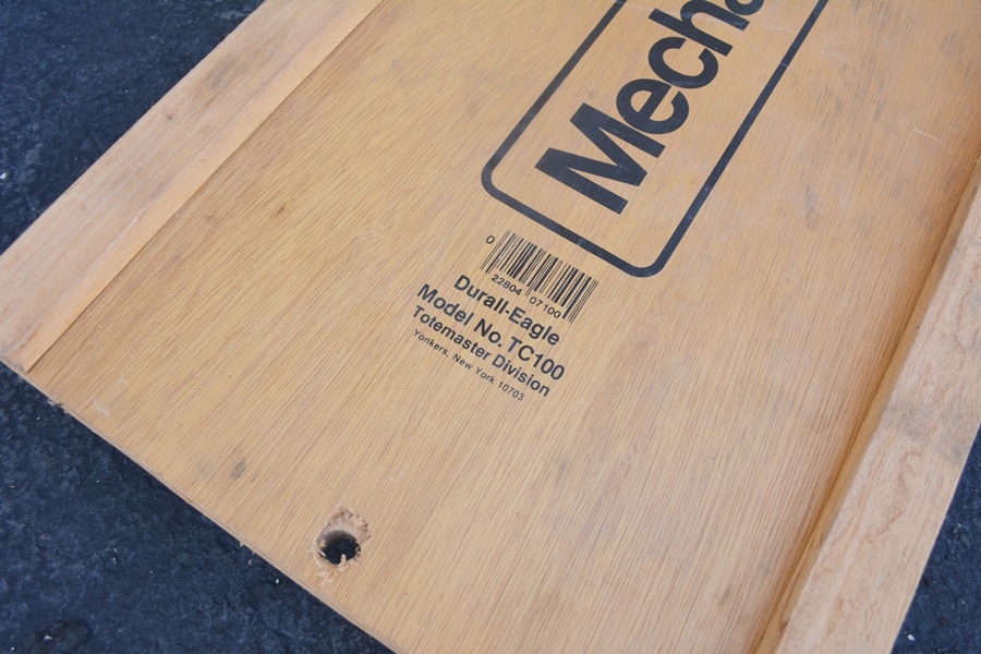 Floor Jack, Two Jack Stands, Hydraulic Jack and a Work Rolling Cart