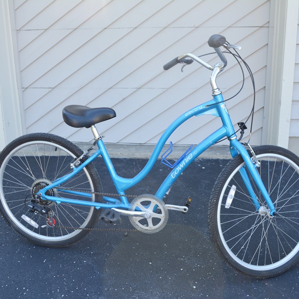 Electra Townie Women's Powder Blue 7D Bicycle