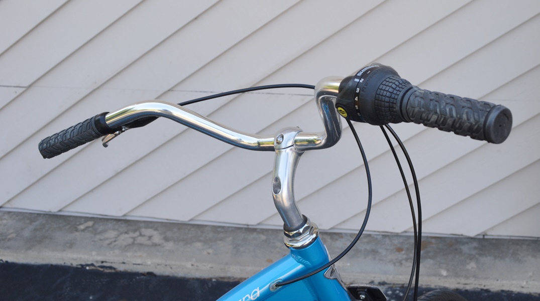 Electra Townie Women's Powder Blue 7D Bicycle