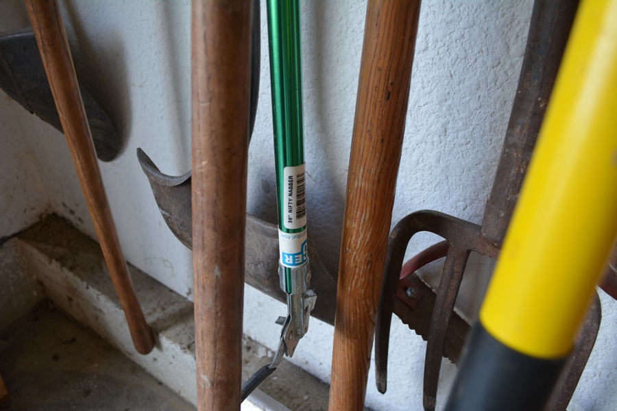 Rakes, Shovels and More Yard Hand Tools