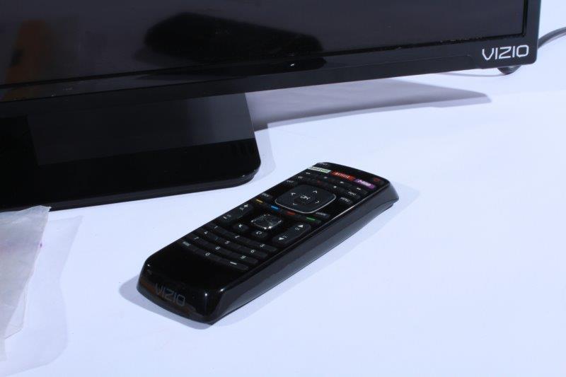 Vizio 32" Flat-Screen Television