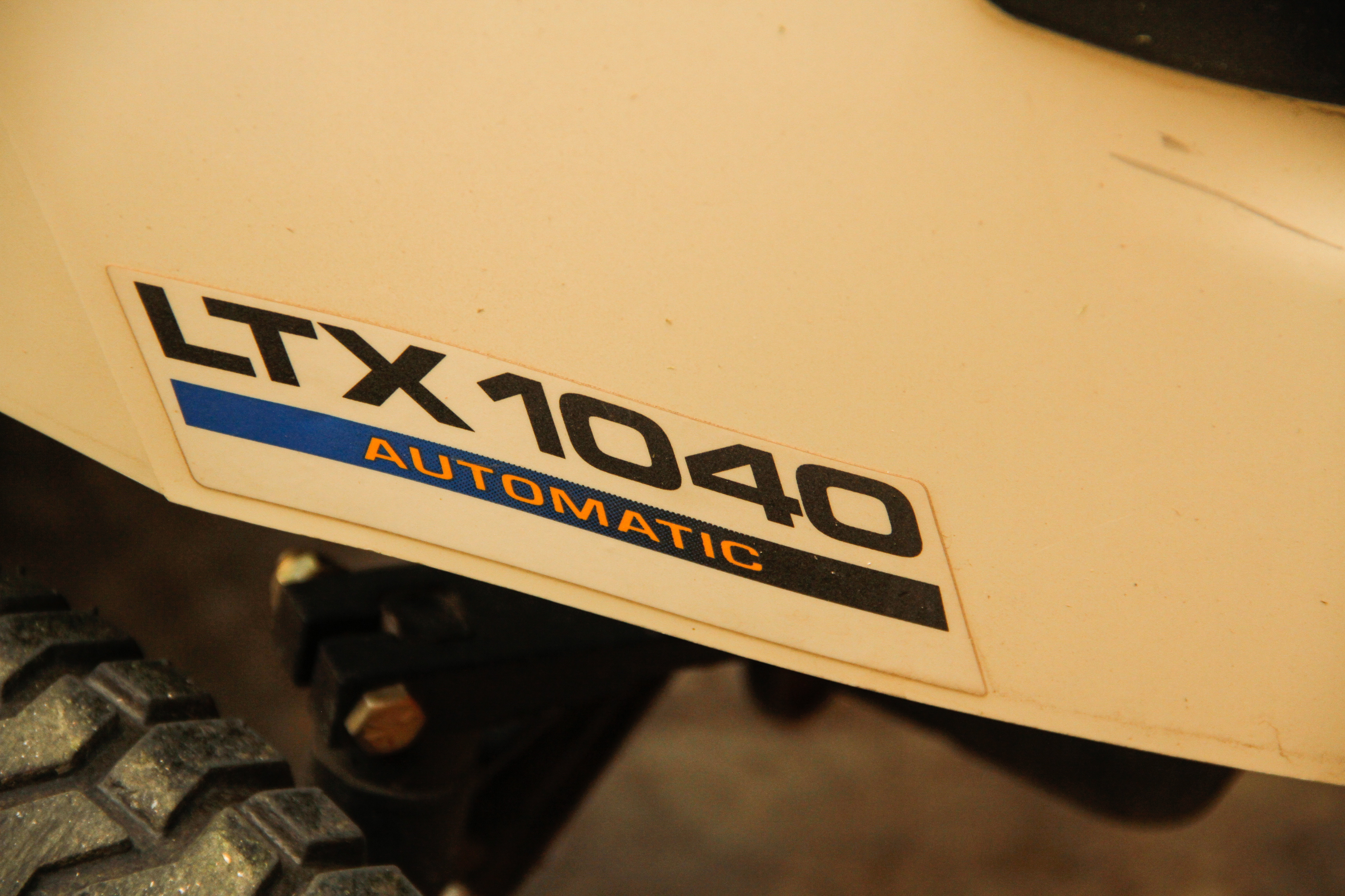 Cub Cadet LTX 1040 Riding Mower