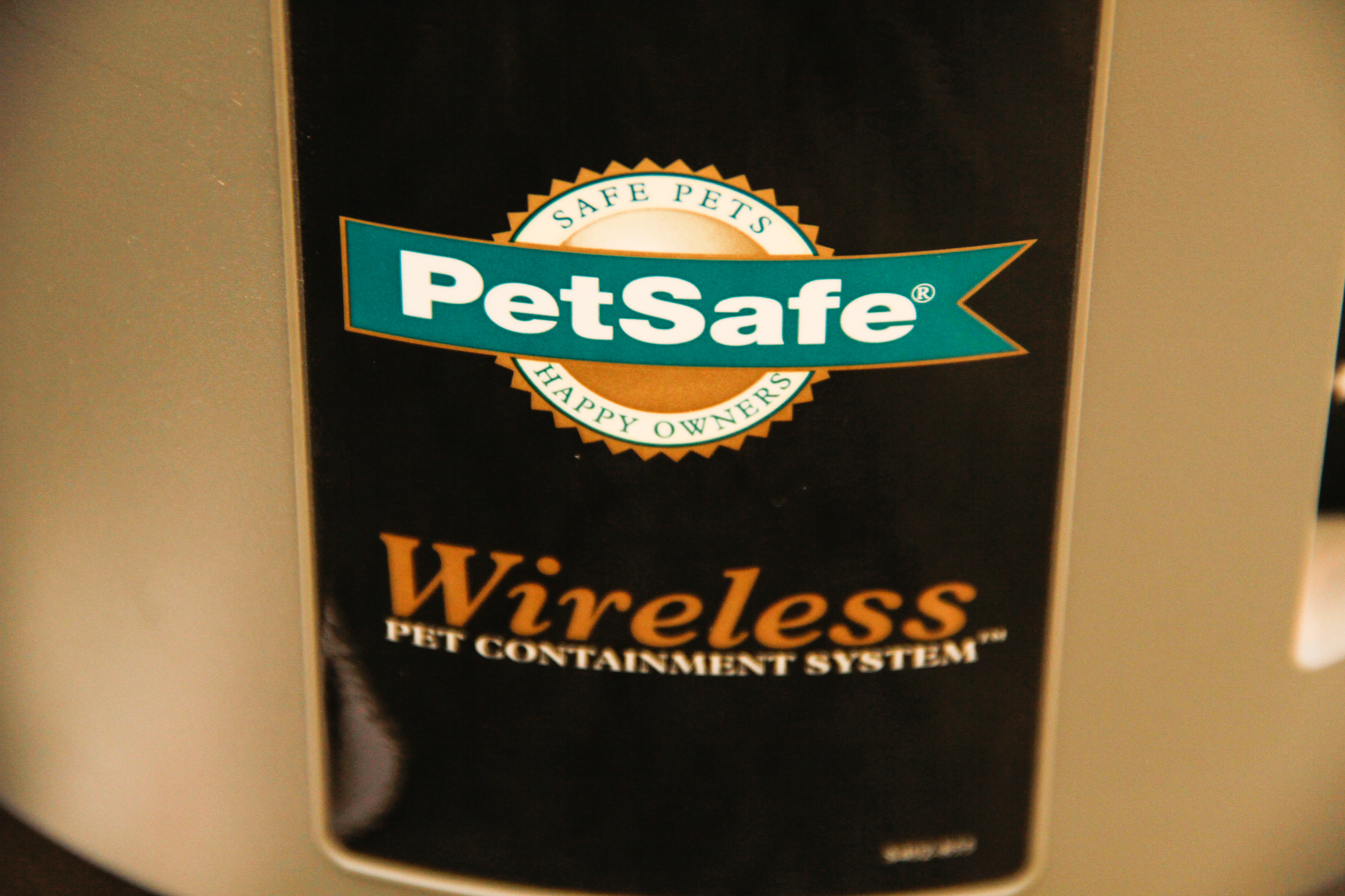 Wireless Pet Containment System