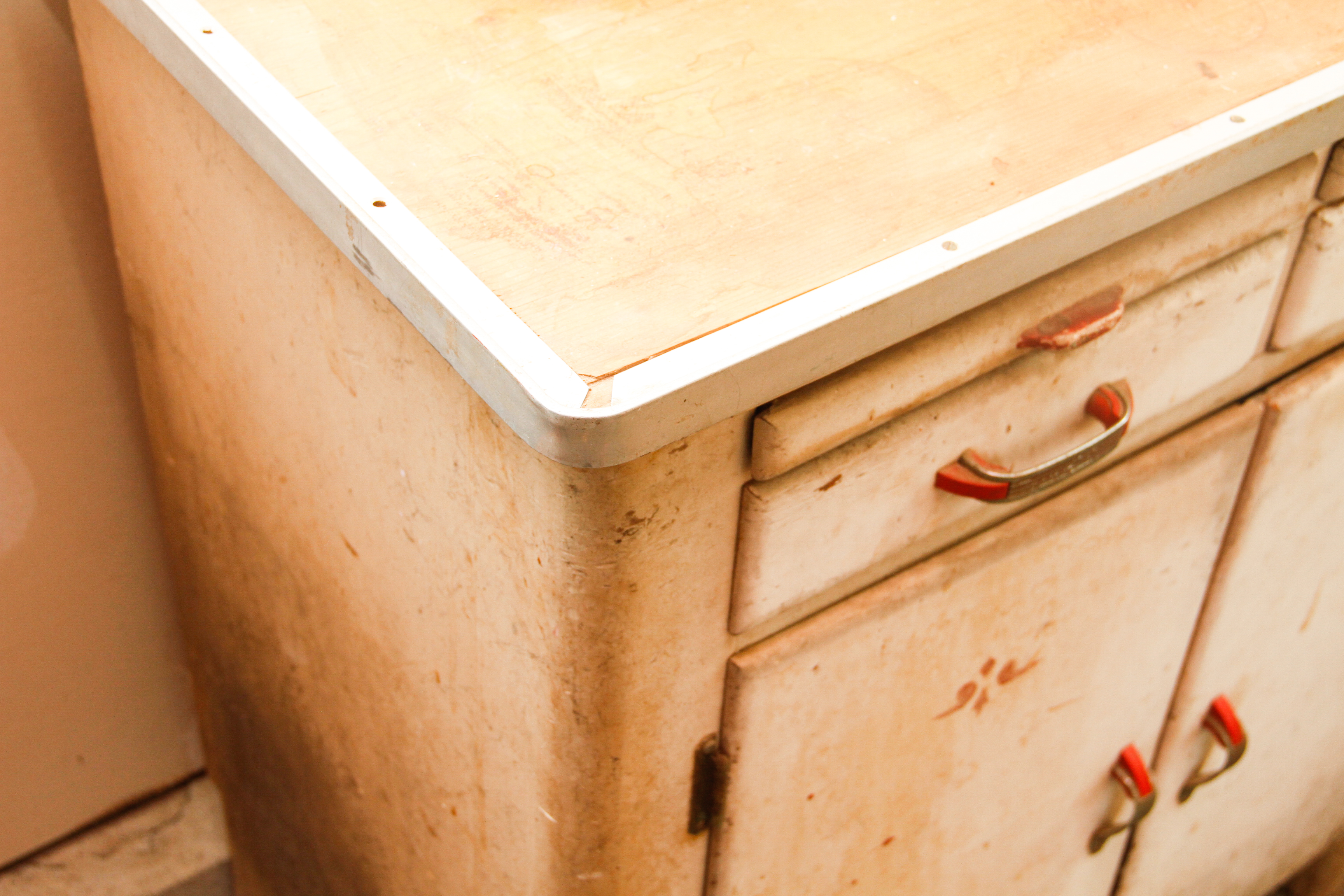 Vintage Wooden Cabinet