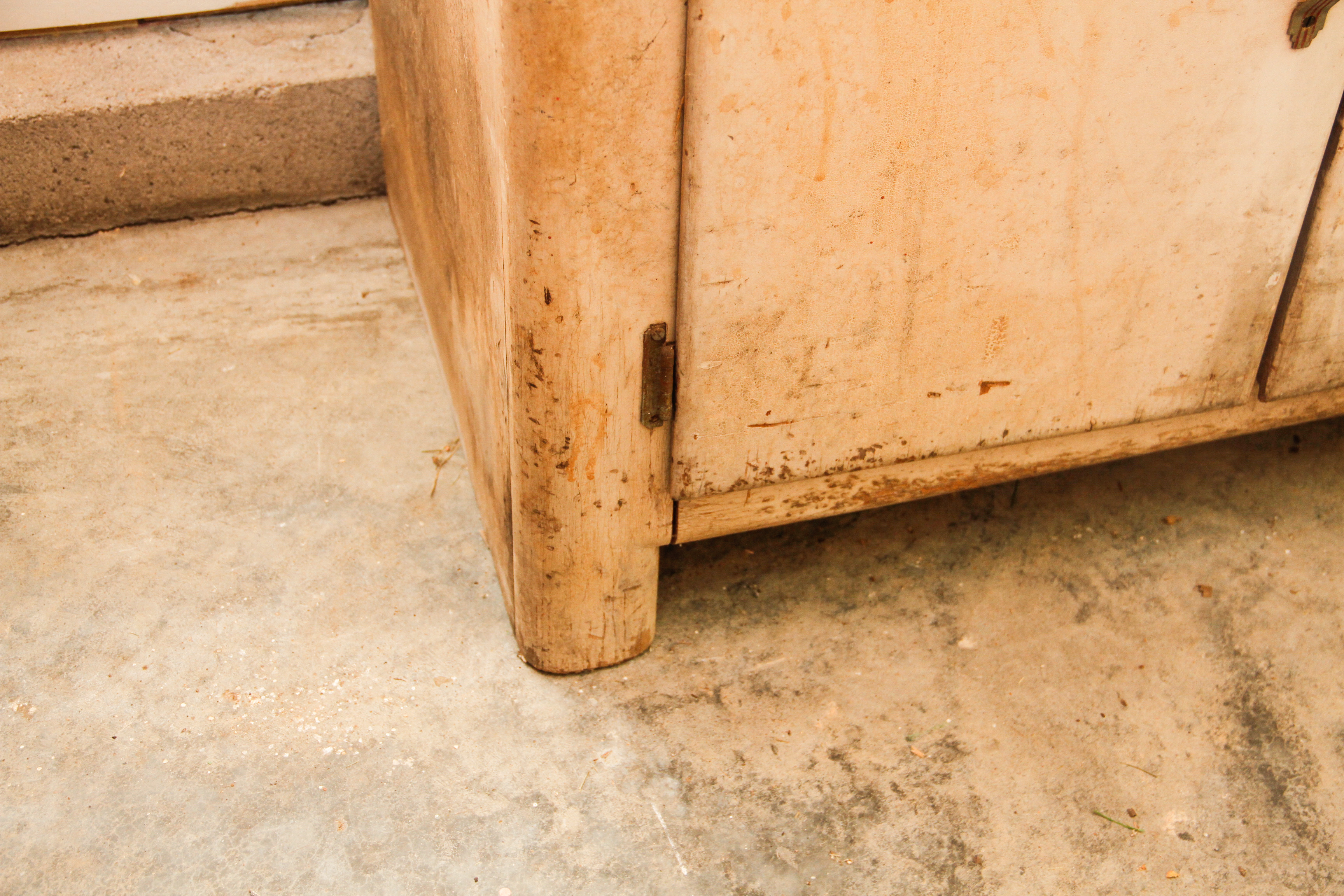Vintage Wooden Cabinet