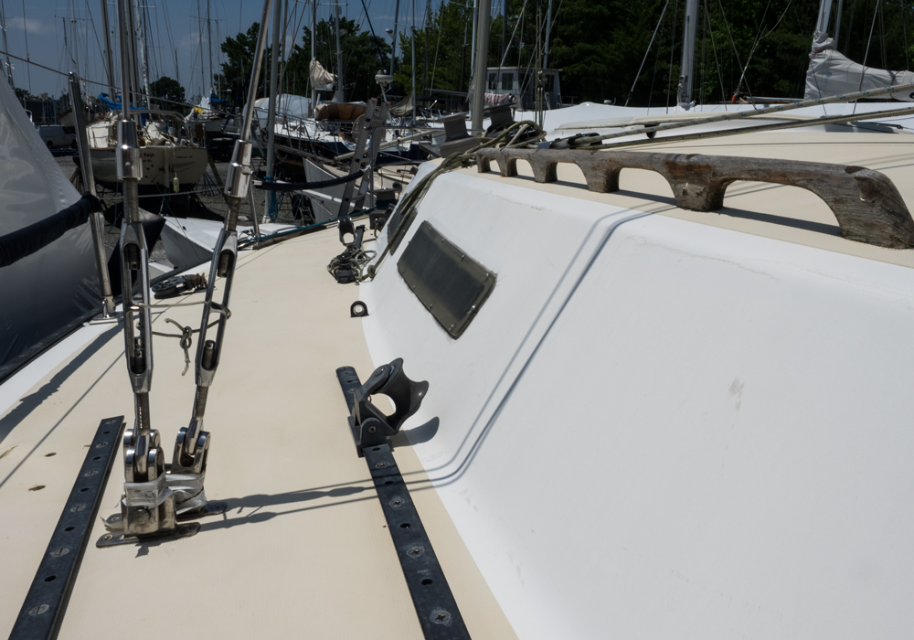 1984 J35 Hull 104 Cruising and Racing Sailboat