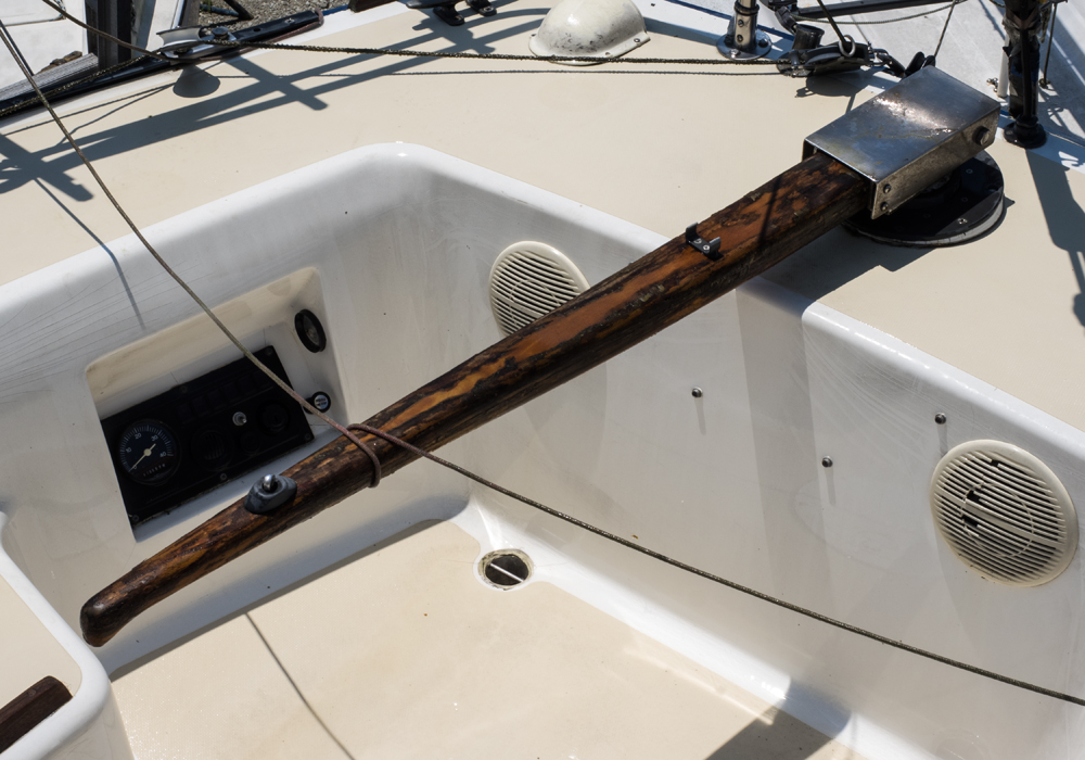 1984 J35 Hull 104 Cruising and Racing Sailboat