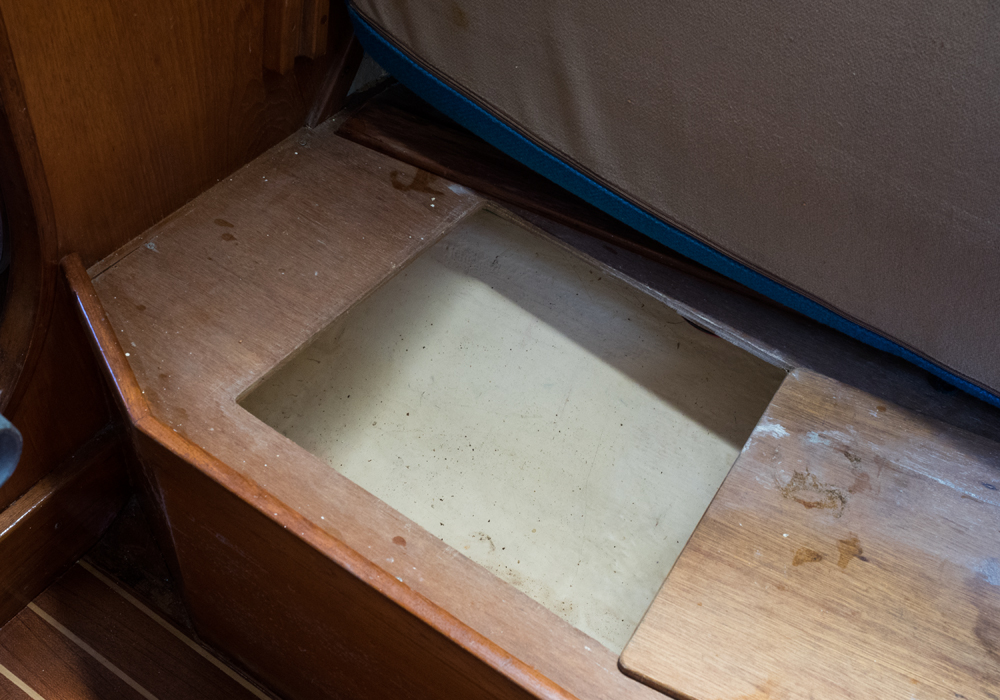 1984 J35 Hull 104 Cruising and Racing Sailboat