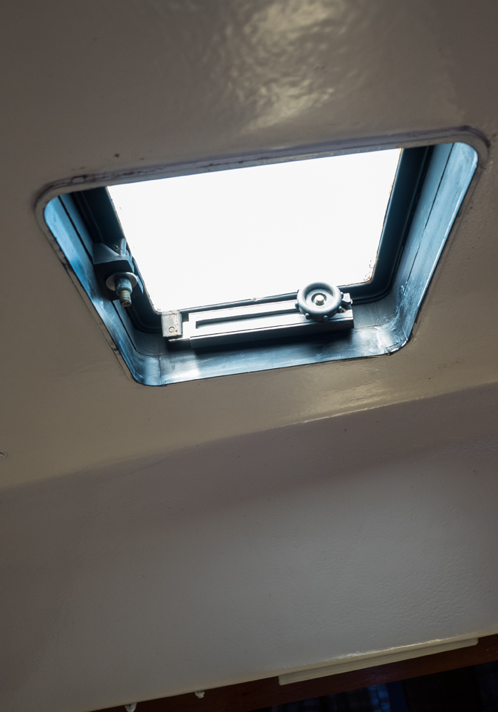 1984 J35 Hull 104 Cruising and Racing Sailboat