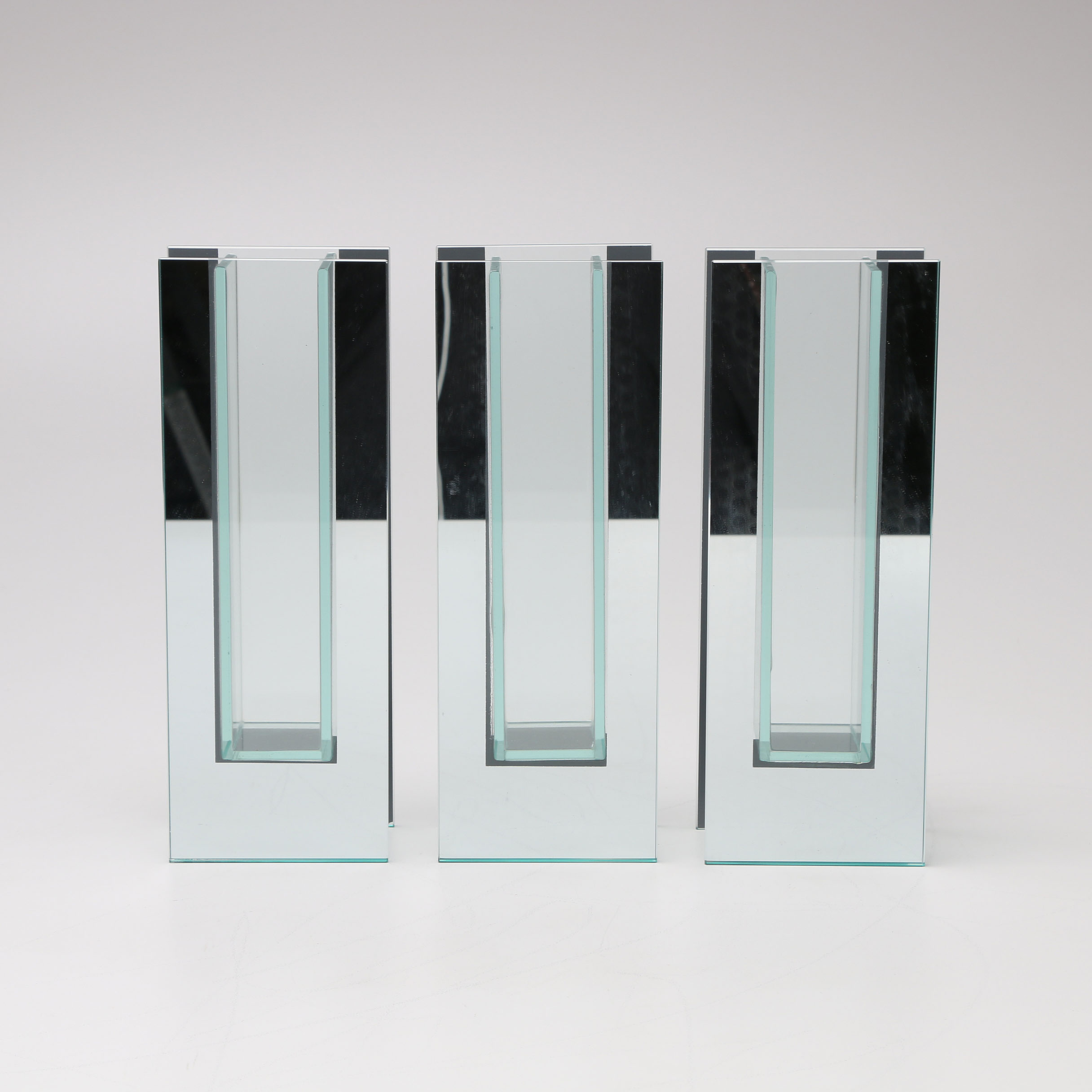 Set Z Gallery Mirrored Vases